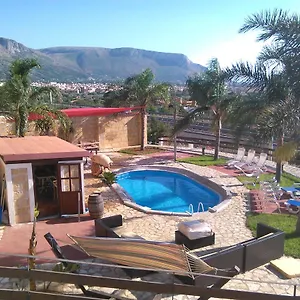 https://villa-ina-cinisi.sicilyhotelsitaly.net